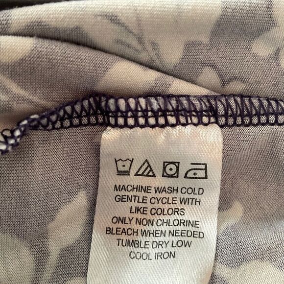 LINEA Donatella Racerback Floral Print Blouse Size M - Picture 14 of 15